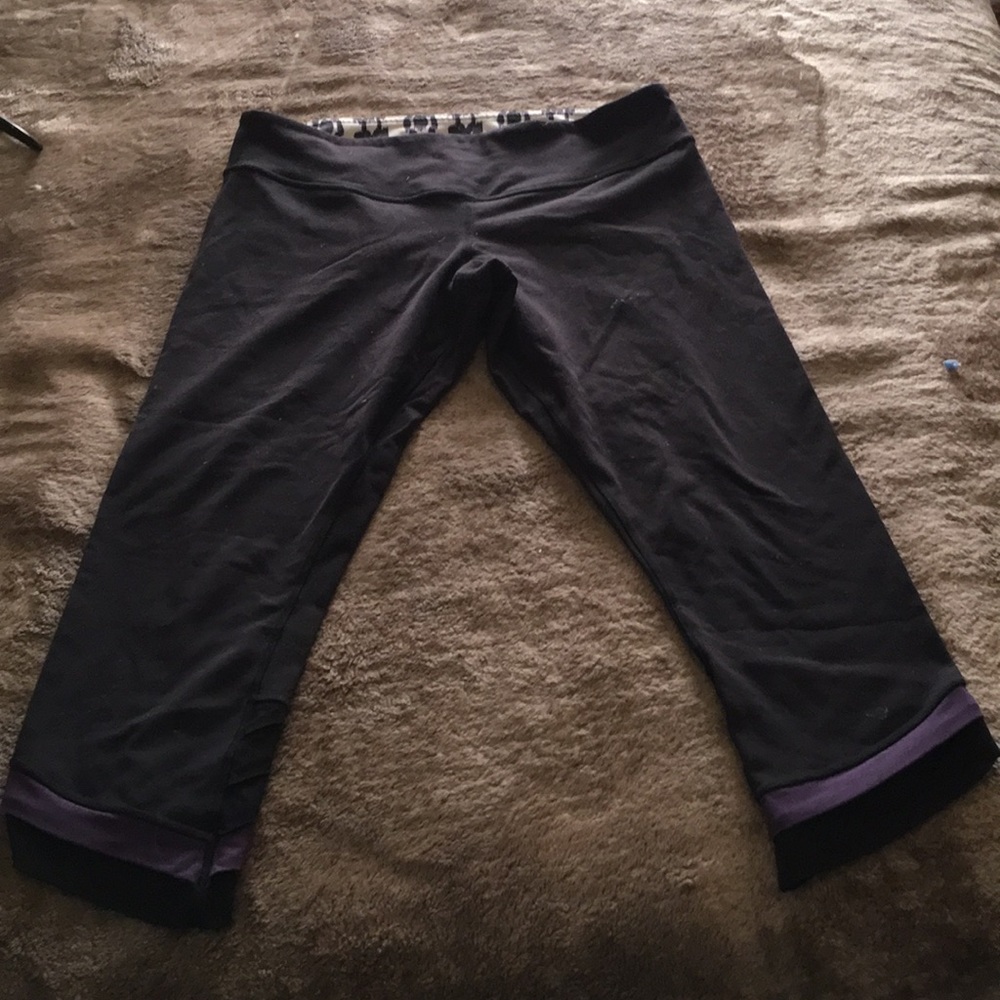 Lululemon Capri pants Sz 8